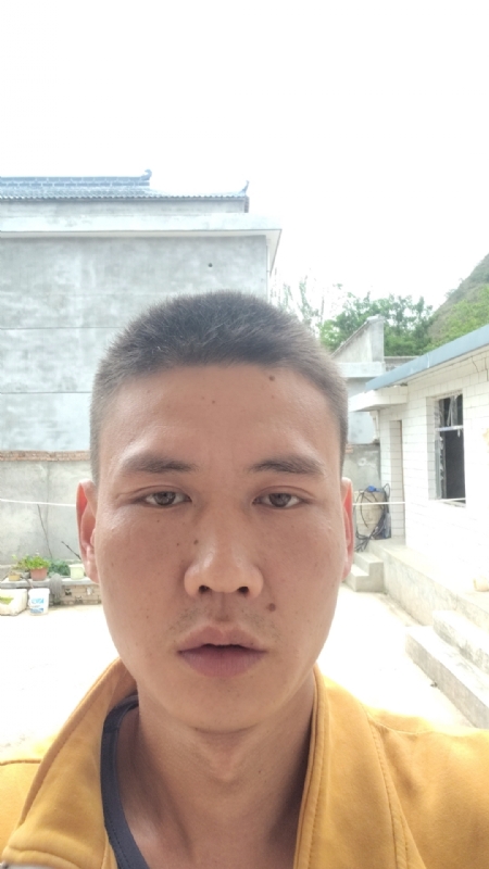 简单点的第一张照片--南宁相亲服务中心