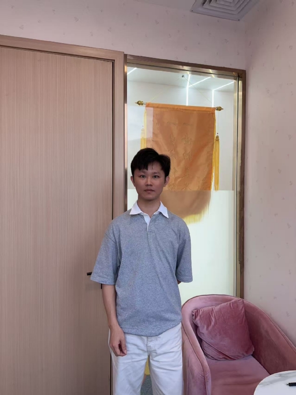 小叶子的第一张照片--南宁相亲服务中心