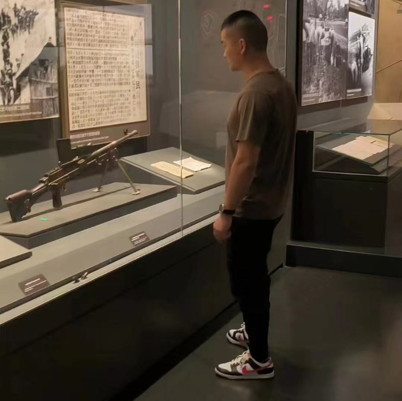 霸气的第一张照片--南宁相亲服务中心