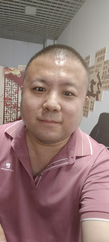 漫步星辰的第一张照片--南宁相亲服务中心