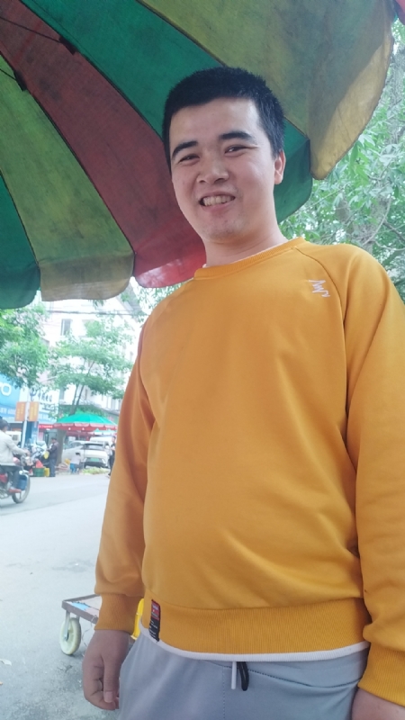 海中寻花柳的第一张照片--南宁相亲服务中心