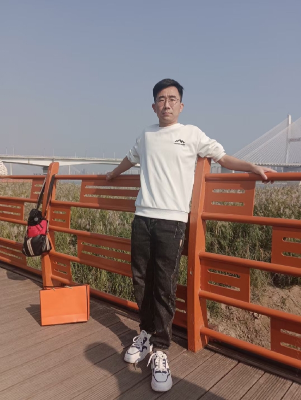 黑白的第一张照片--南宁相亲服务中心