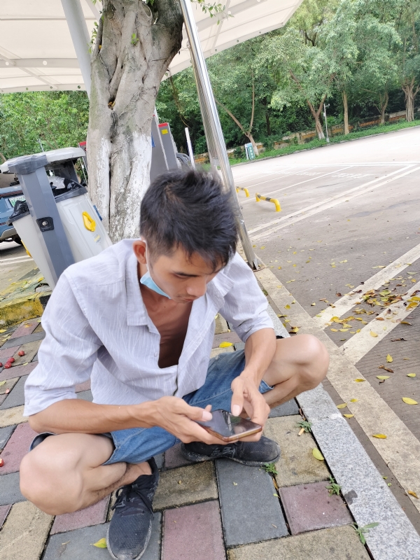 太累了的第一张照片--南宁相亲服务中心