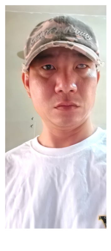 小心做人的第三张照片--南宁相亲服务中心