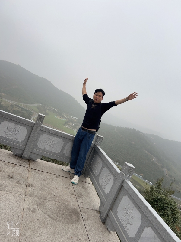 择一人白头偕老的第三张照片--南宁相亲服务中心