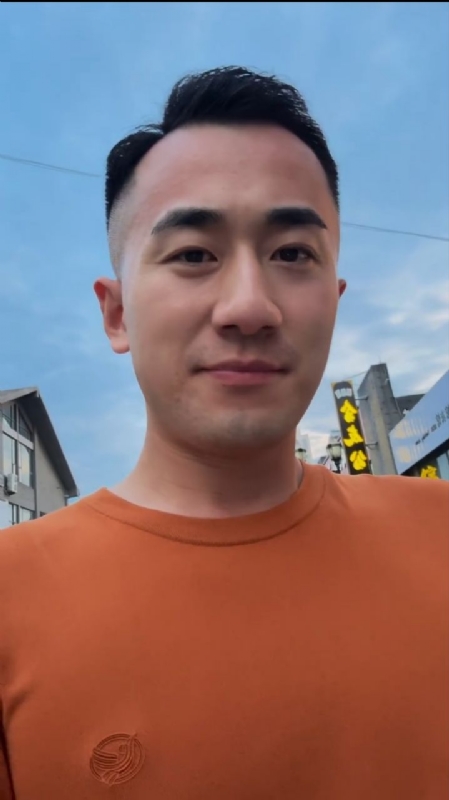 往事随风的第一张照片--南宁相亲服务中心