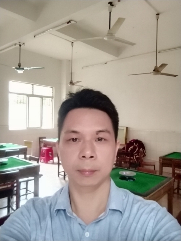 笑对人生的第一张照片--南宁相亲服务中心