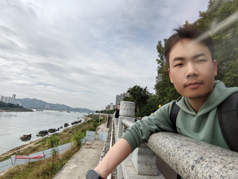 向往爱情的第三张照片--南宁相亲服务中心