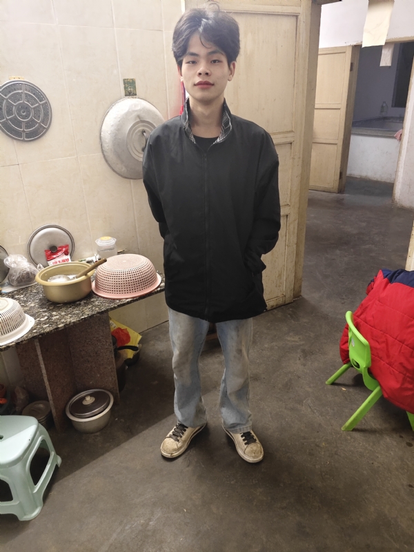 铭泽的第一张照片--南宁相亲服务中心