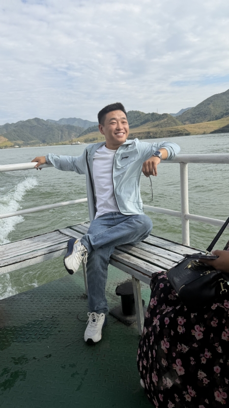 烟花易笑的第三张照片--南宁相亲服务中心