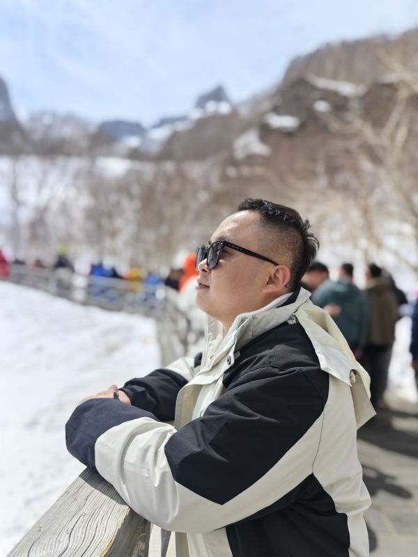 小龙的第一张照片--南宁相亲服务中心