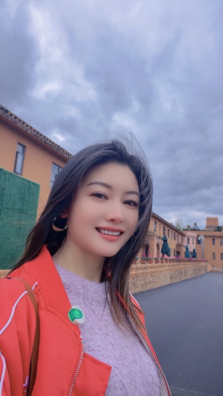 安妮的第一张照片--南宁相亲服务中心