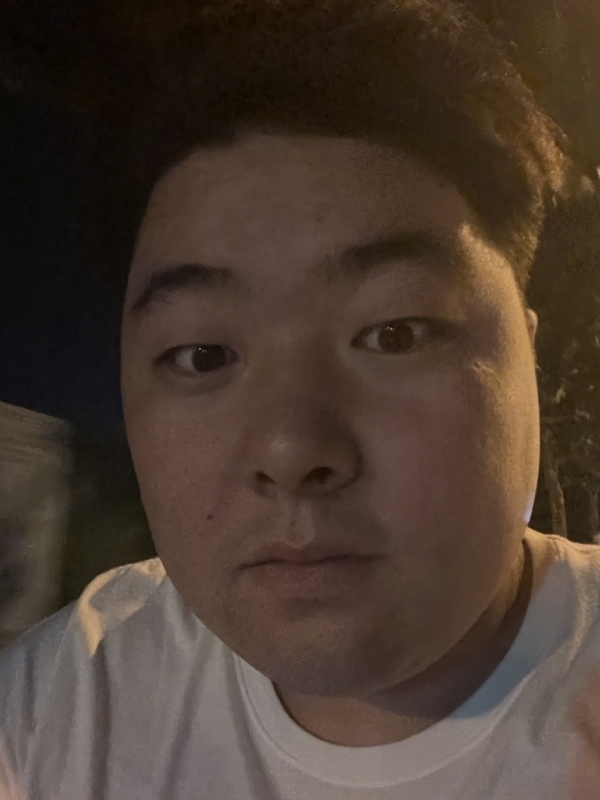 丹尼的第一张照片--南宁相亲服务中心