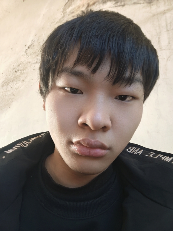 台子的第一张照片--南宁相亲服务中心