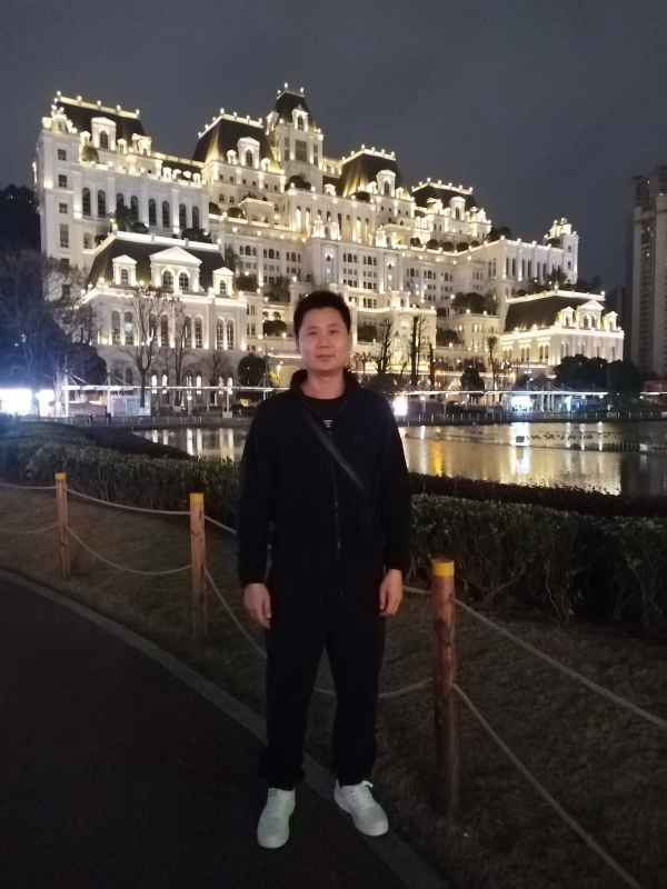 另一半的她的第三张照片--南宁相亲服务中心