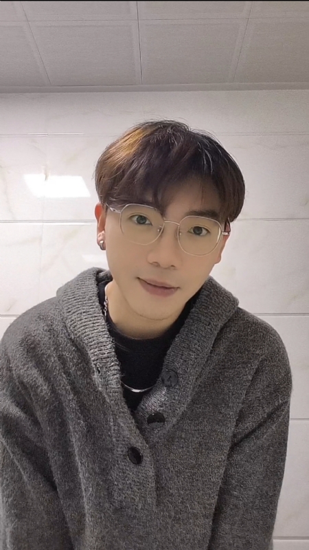 晚睡早起的第一张照片--南宁相亲服务中心