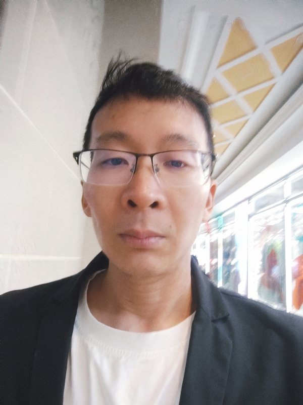 欣欣向荣的第一张照片--南宁相亲服务中心