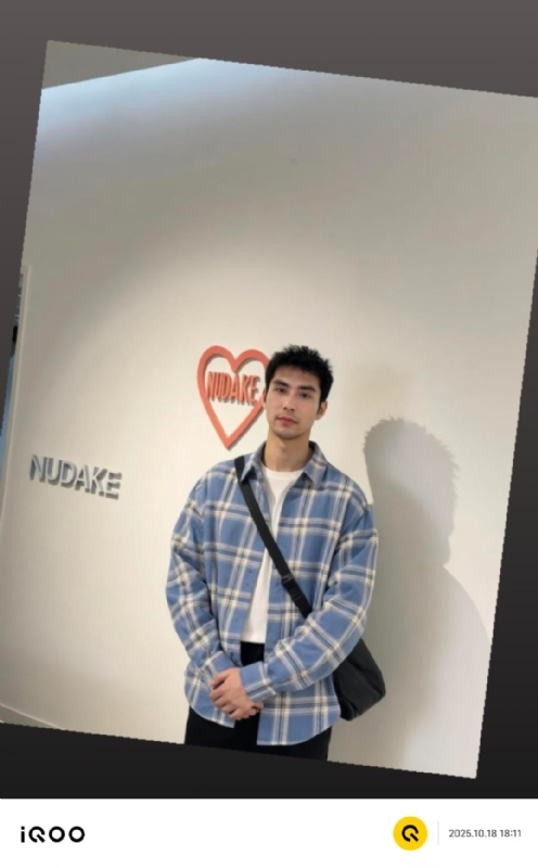 一蔸黄花菜的第二张照片--南宁相亲服务中心