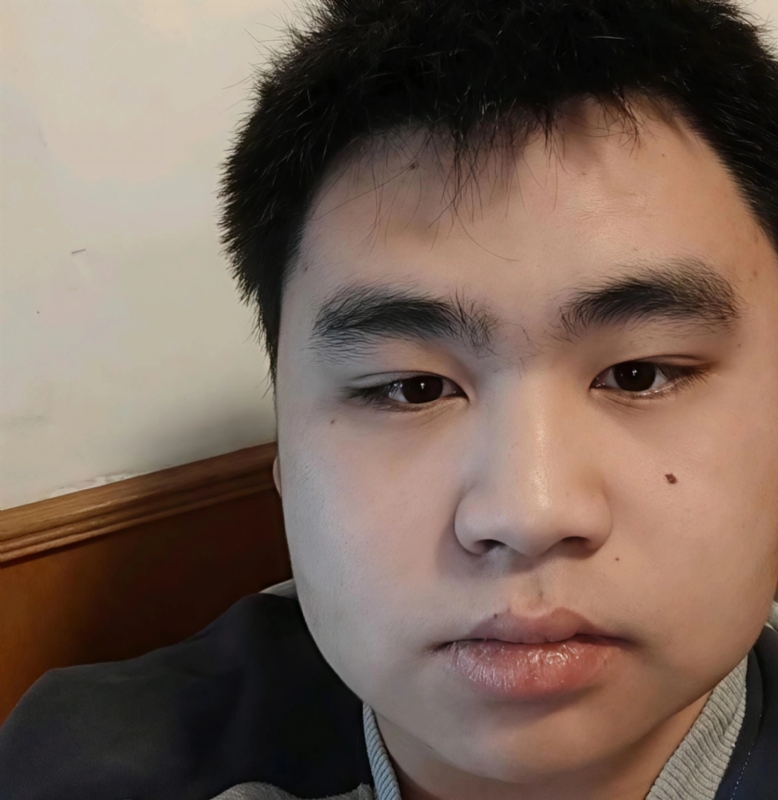 白泽的第三张照片--南宁相亲服务中心