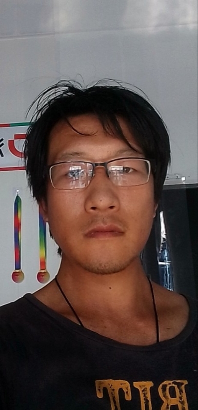 马尔克斯的第一张照片--南宁相亲服务中心